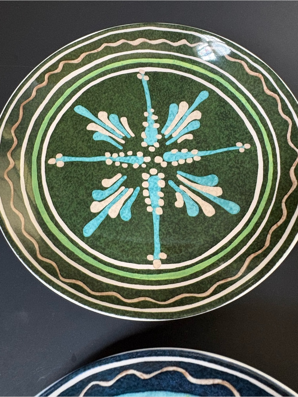 Two Aerin by William Sonoma Dessert or Appetizer Plates- Stoneware - Picture 4 of 7